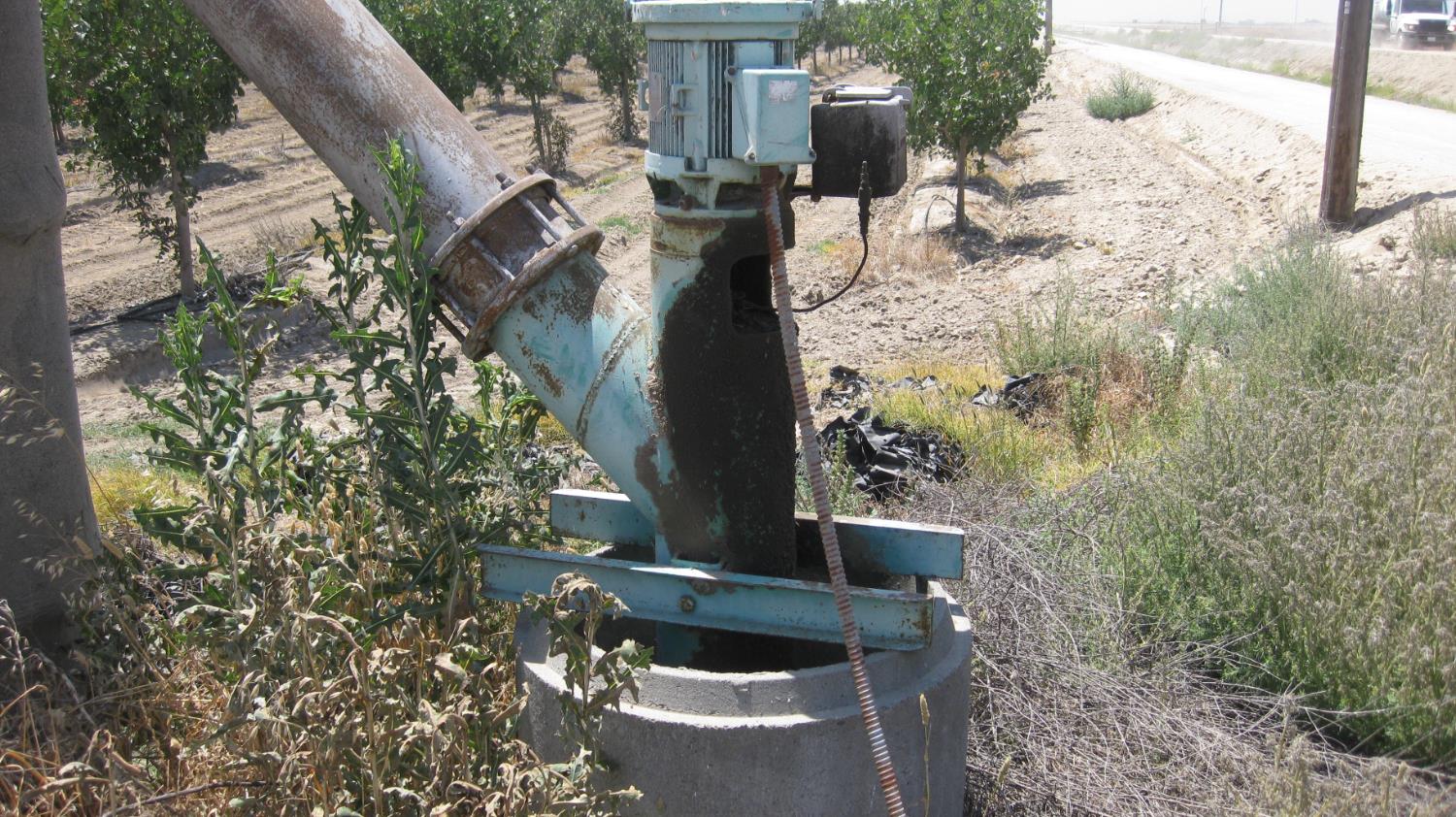99999 Northeast Ne Corner Pixley, CA 93256 - Photo 7 of 18 a view of backyard of the house