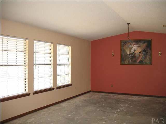 3043 Ranchette Square Gulf Breeze, FL 32563 - Photo 4 of 15 FORMAL LIVING ROOM/DINING ROOM