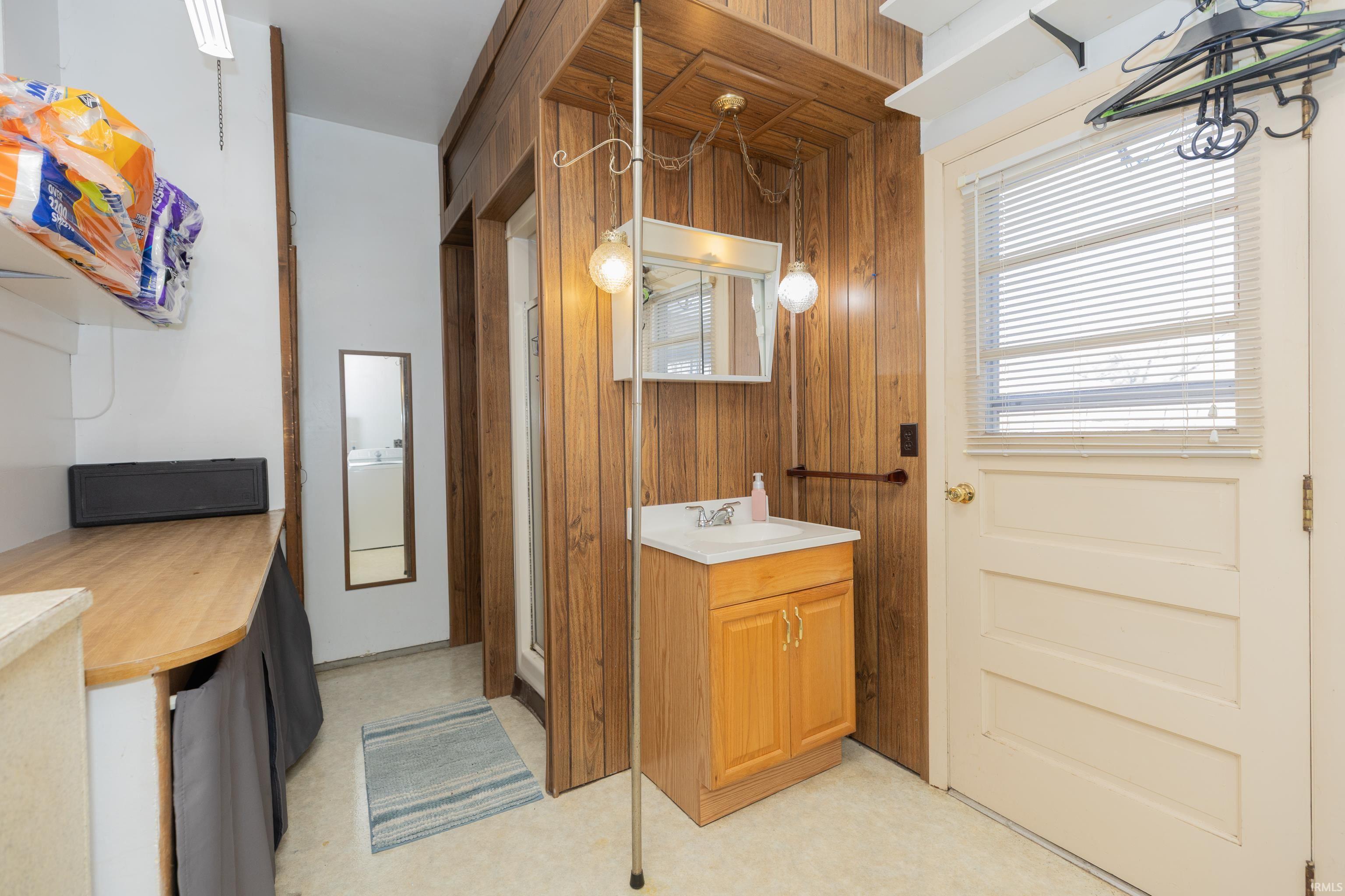 2413 West Mill Road Evansville, IN 47720 - Photo 13 of 30