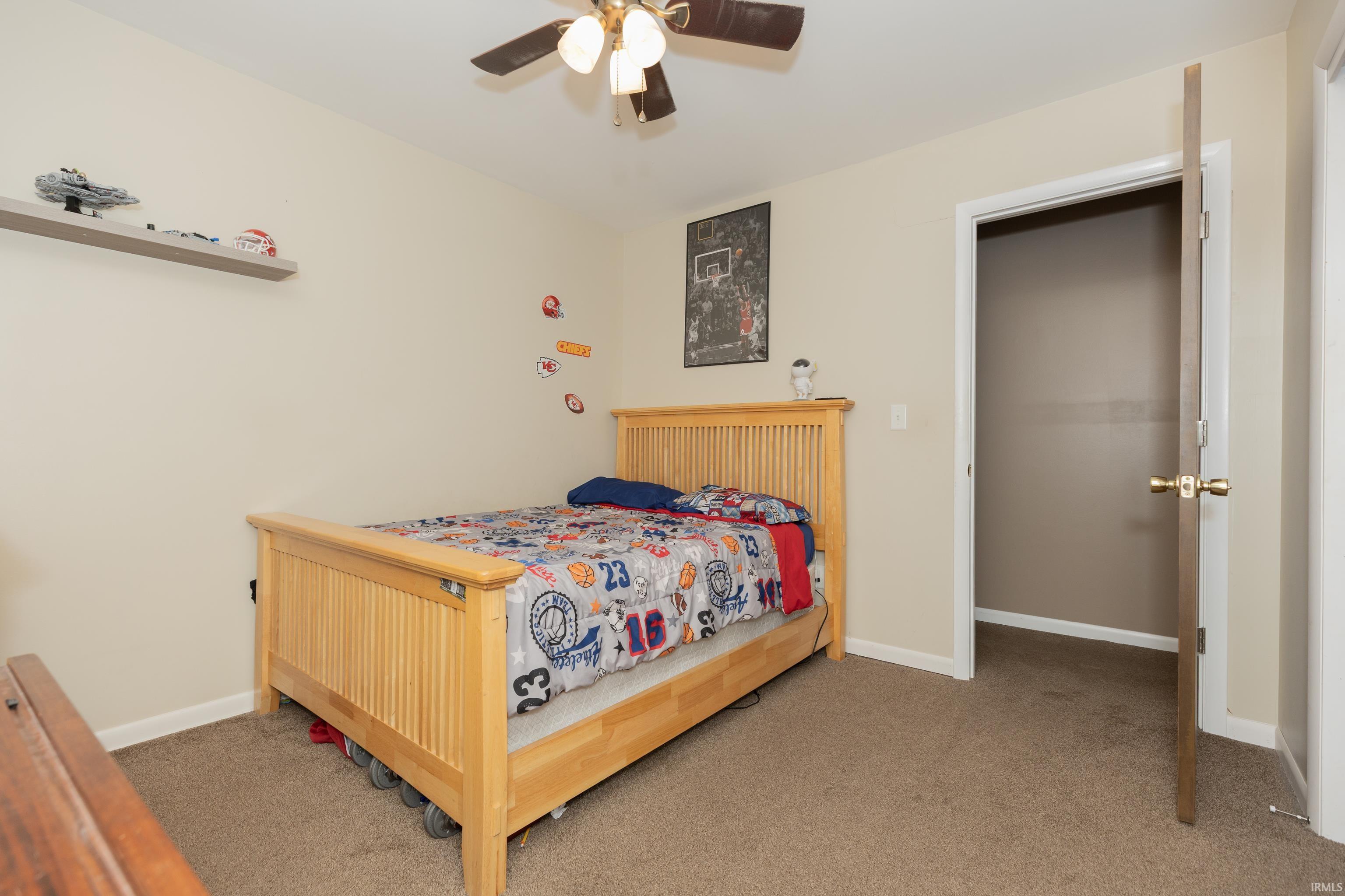 2413 West Mill Road Evansville, IN 47720 - Photo 21 of 30