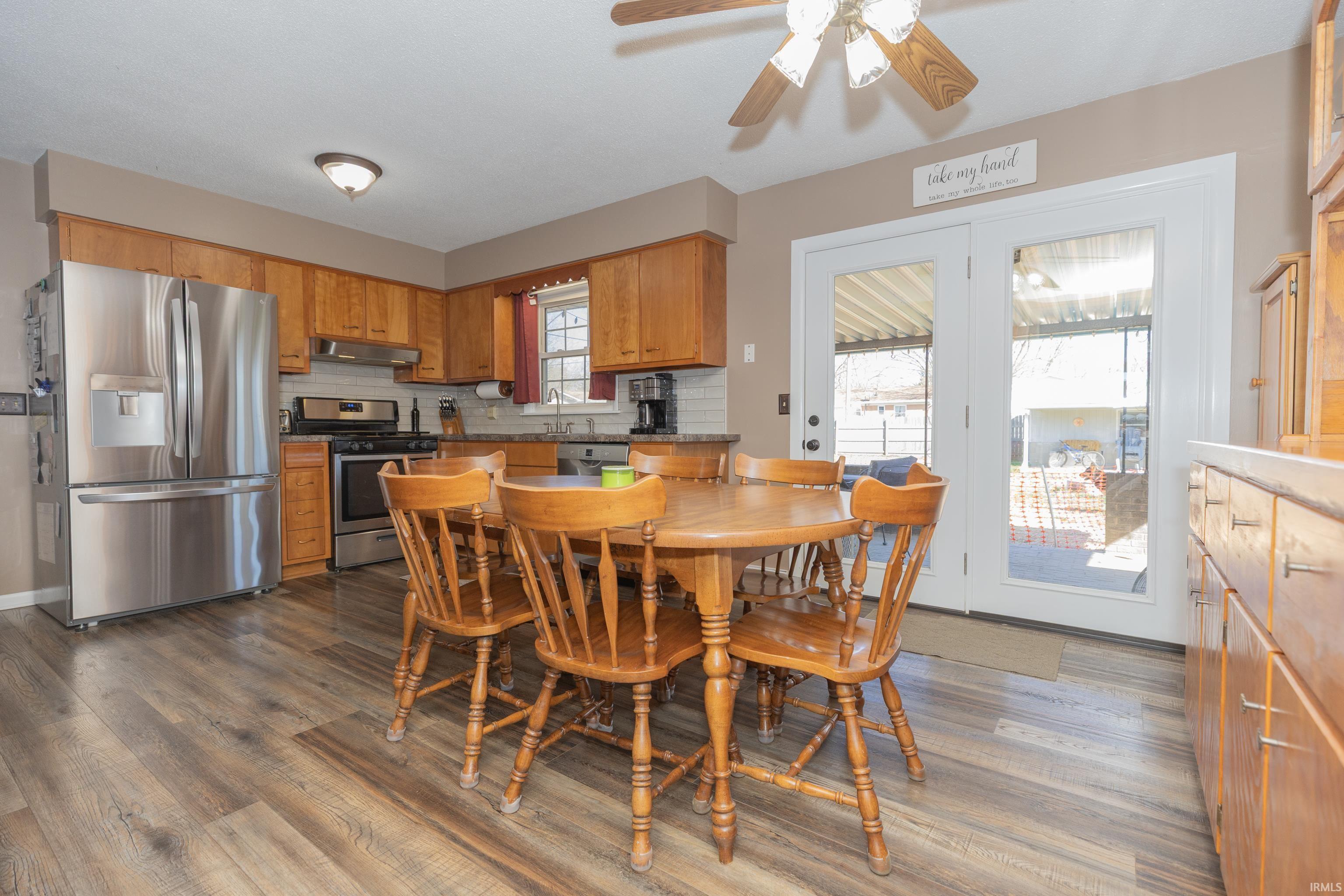 2413 West Mill Road Evansville, IN 47720 - Photo 5 of 30