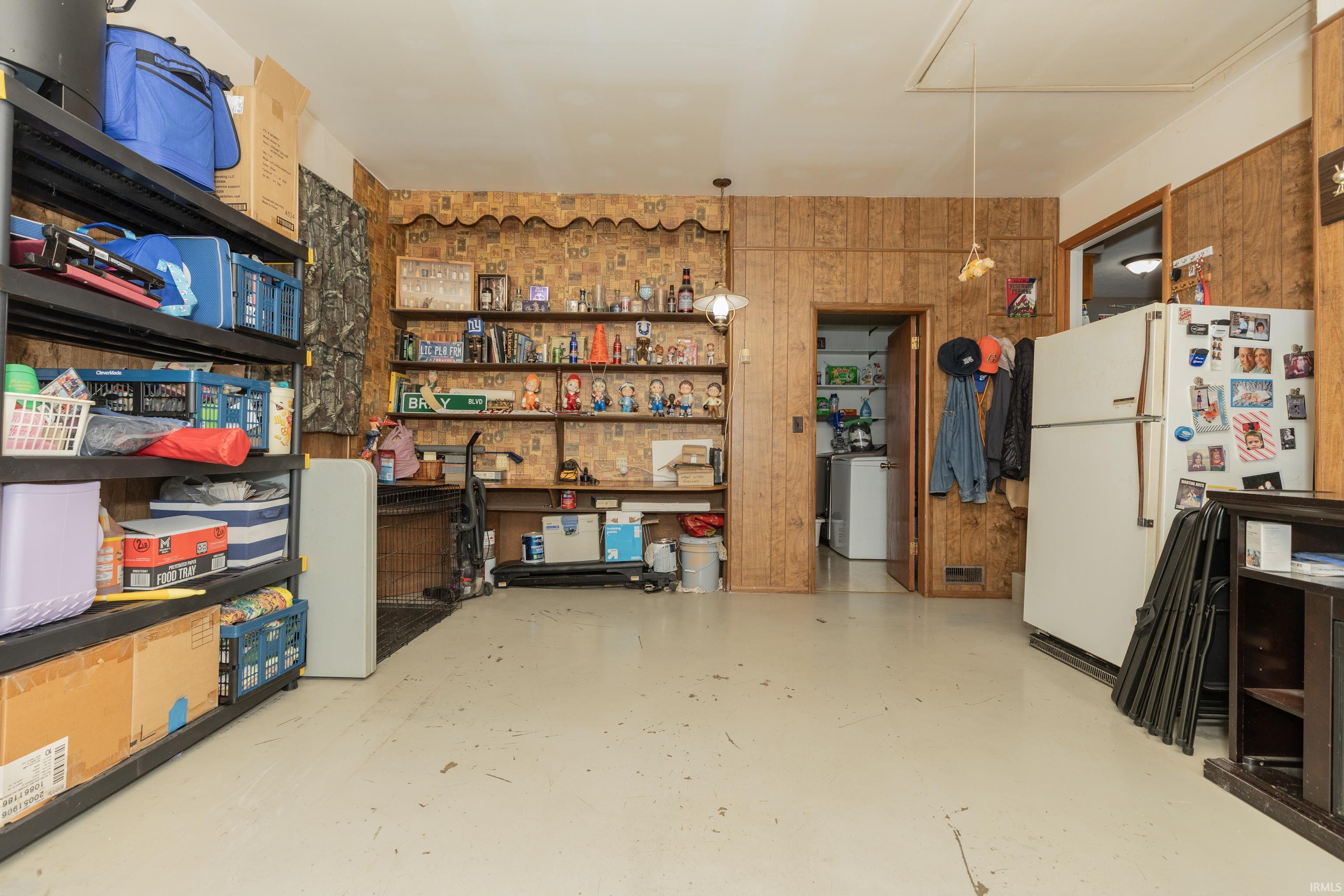 2413 West Mill Road Evansville, IN 47720 - Photo 10 of 30