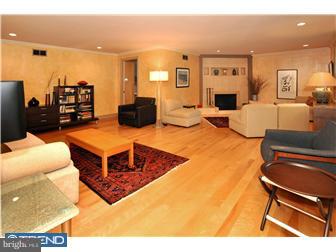 1939 Harte Road Jenkintown, PA 19046 - Photo 2 of 12 Living Room