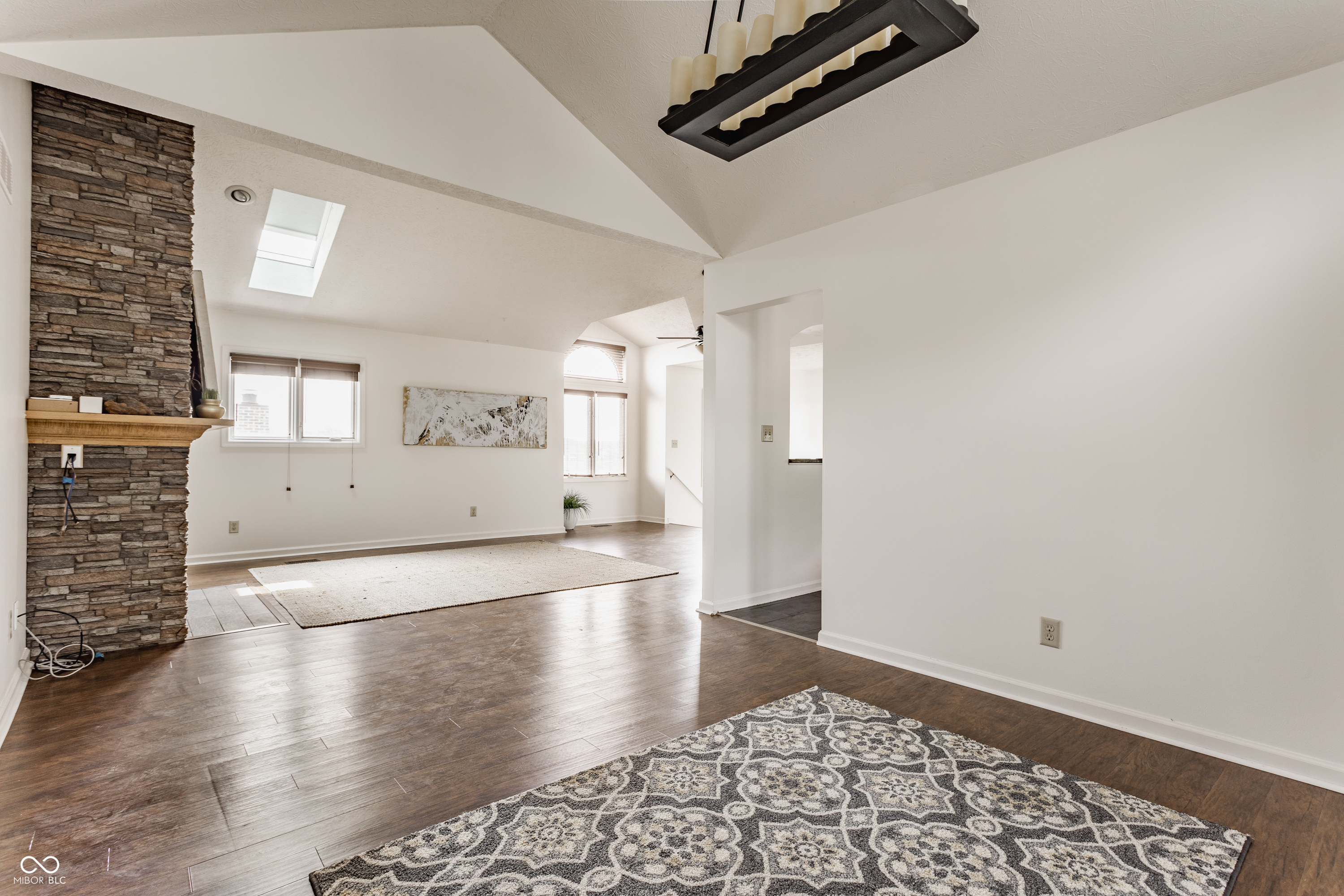 7685 River Road Indianapolis, IN 46240 - Photo 11 of 28