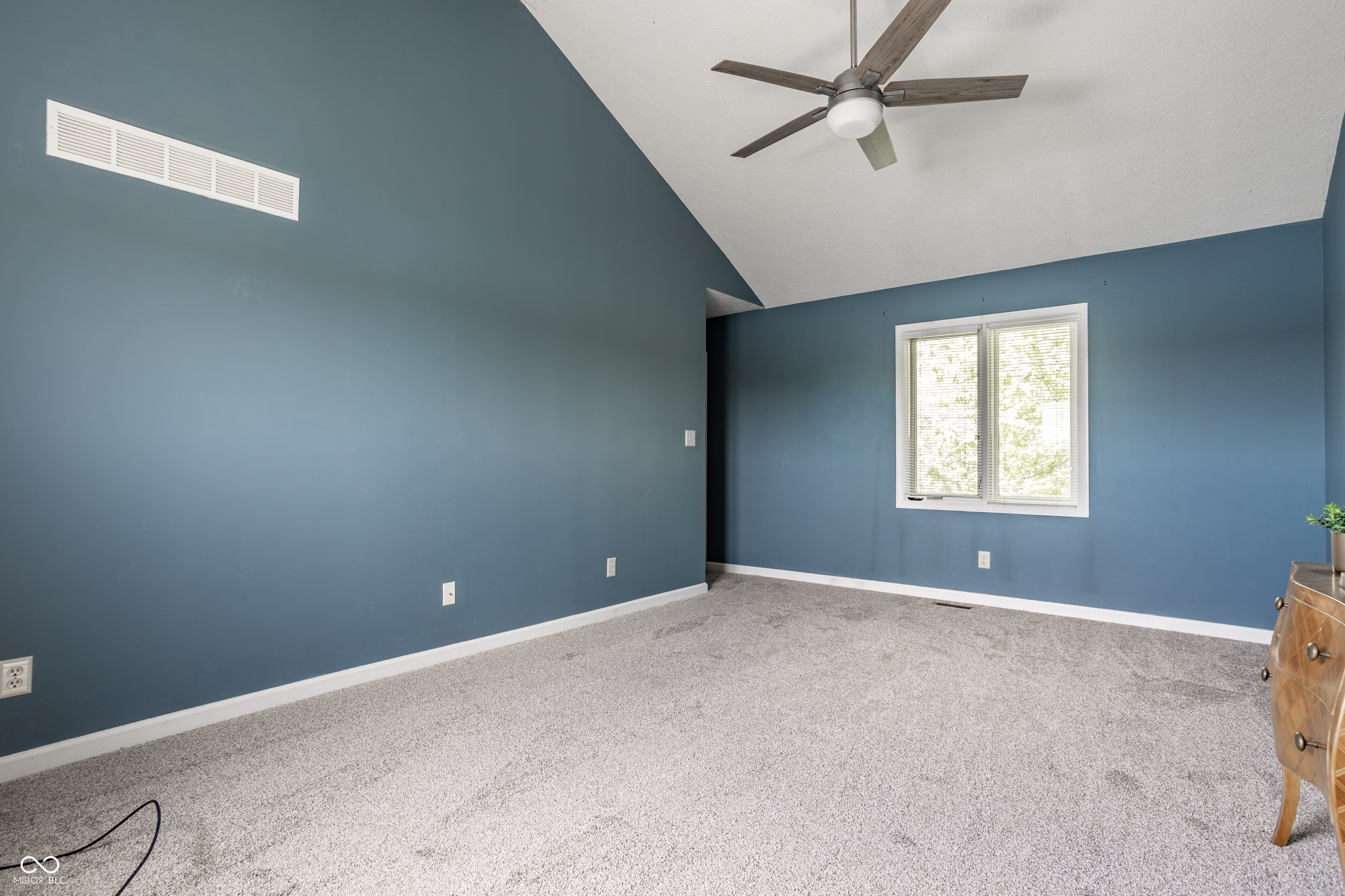 7685 River Road Indianapolis, IN 46240 - Photo 17 of 28