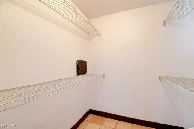 $2,990 | 3506 Algonquin Drive, Las Vegas, NV 89169