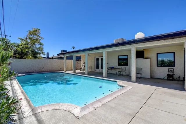 $2,990 | 3506 Algonquin Drive, Las Vegas, NV 89169