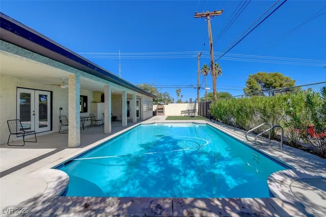 $2,990 | 3506 Algonquin Drive, Las Vegas, NV 89169