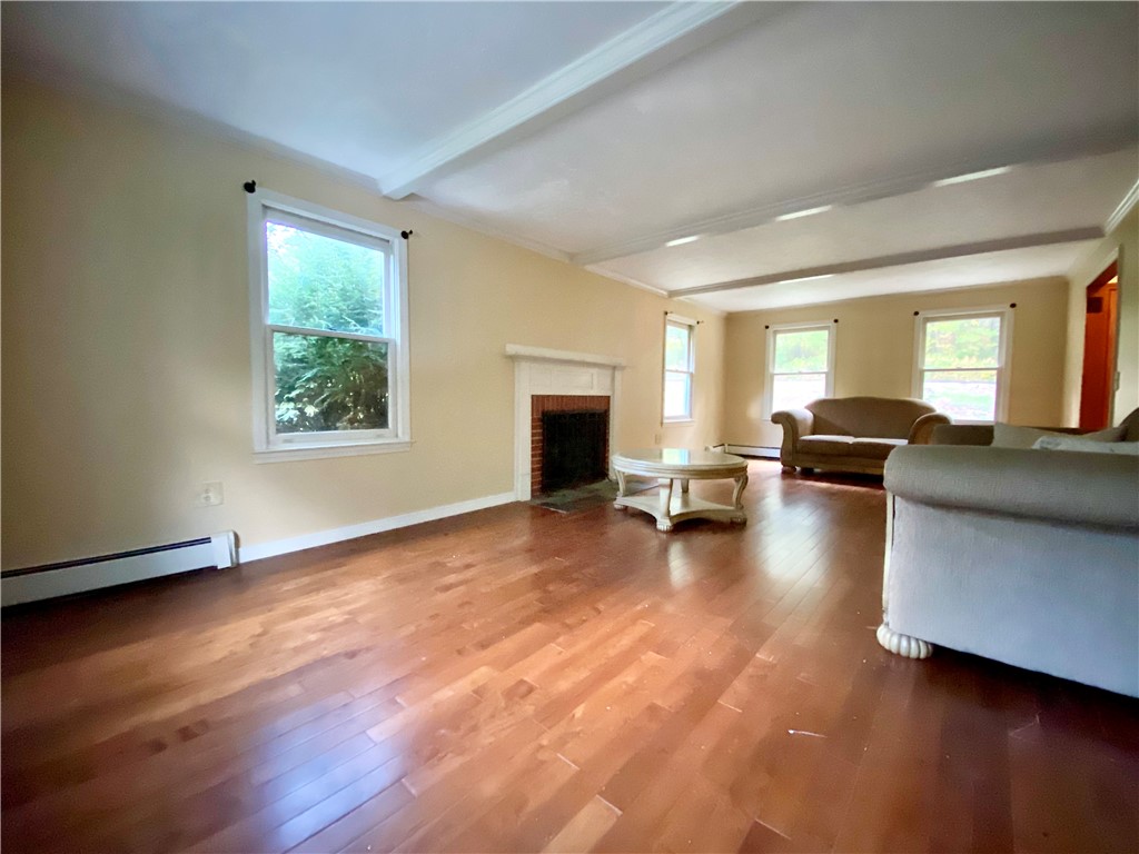 772 Woonsocket Hill Road North Smithfield, RI 02896 - Photo 12 of 38 Gallery Image 12