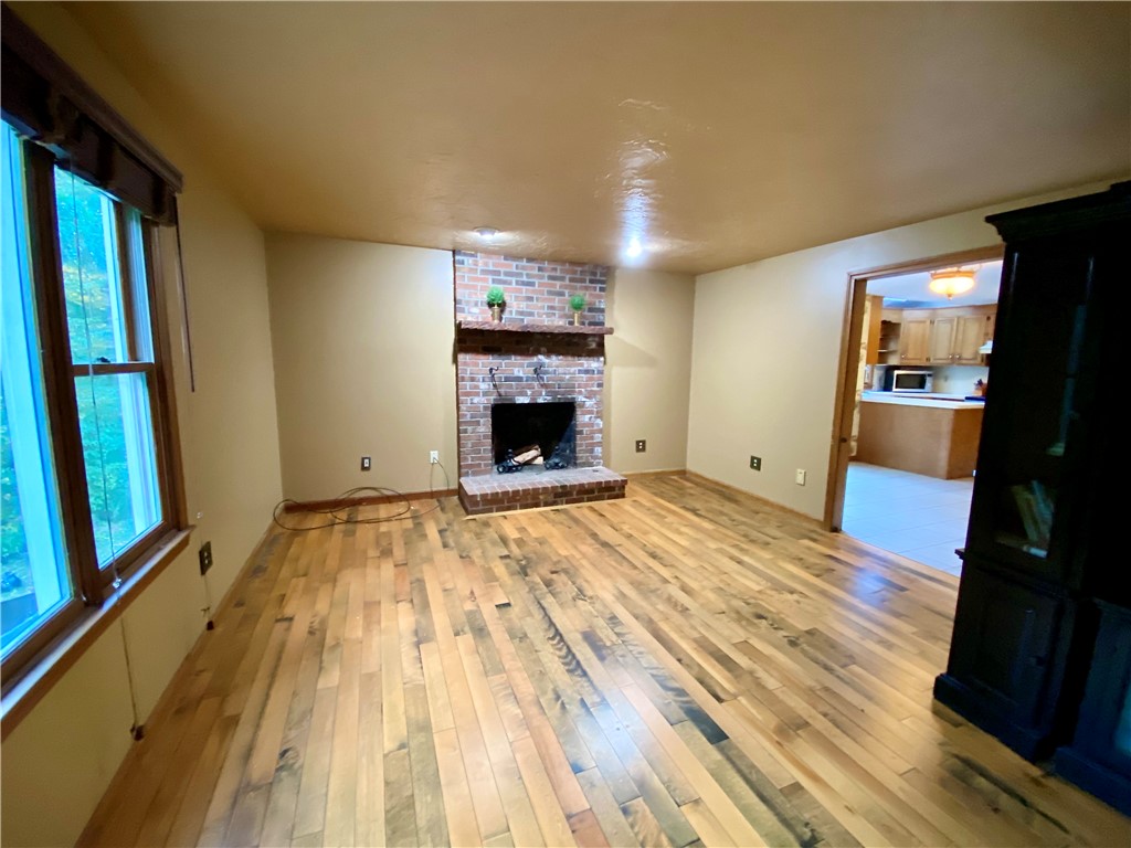 772 Woonsocket Hill Road North Smithfield, RI 02896 - Photo 16 of 38 Gallery Image 16