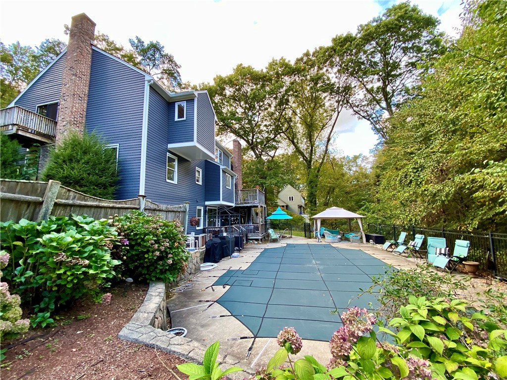 772 Woonsocket Hill Road North Smithfield, RI 02896 - Photo 5 of 38 Gallery Image 5