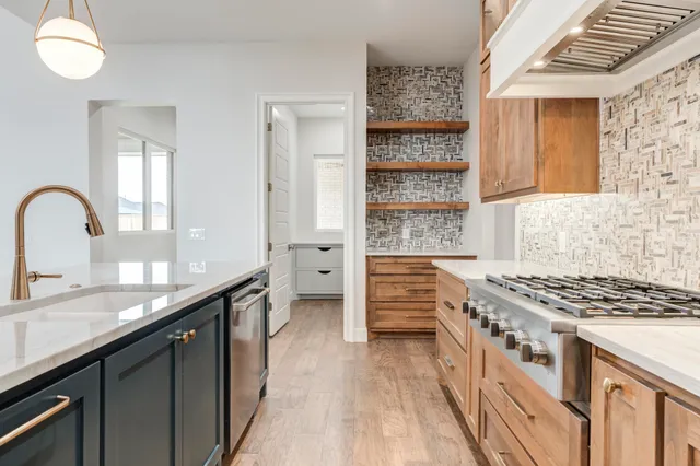 $1,150,000 | 14102 Salisbury Avenue, Lubbock, TX 79424