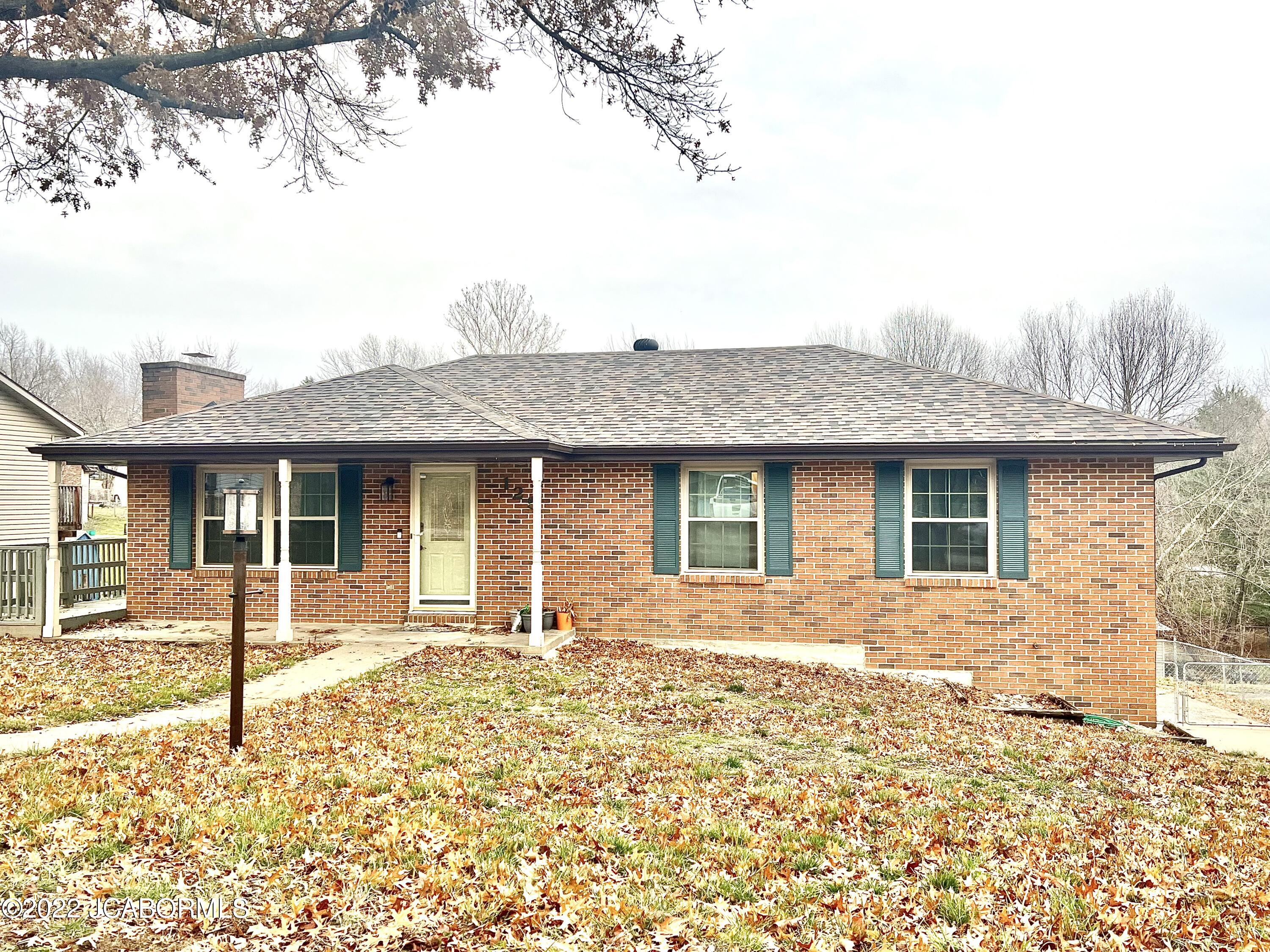 125 Queen Ridge Road Jefferson City, MO 65109 - Photo 1 of 1