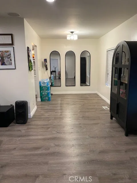1155 South Riverside Avenue South, Unit 10 Rialto, CA 92376 - Photo 17 of 36