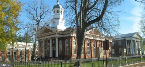 123 Rivanna Terrace Southwest Leesburg, VA 20175 - Photo 46 of 53 Historic Leesburg, VA Courthouse