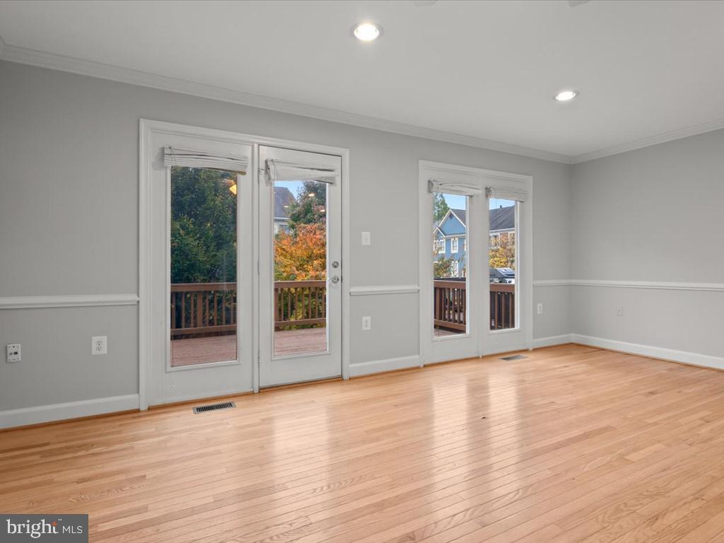 123 Rivanna Terrace Southwest Leesburg, VA 20175 - Photo 10 of 53 French doors lead to deck