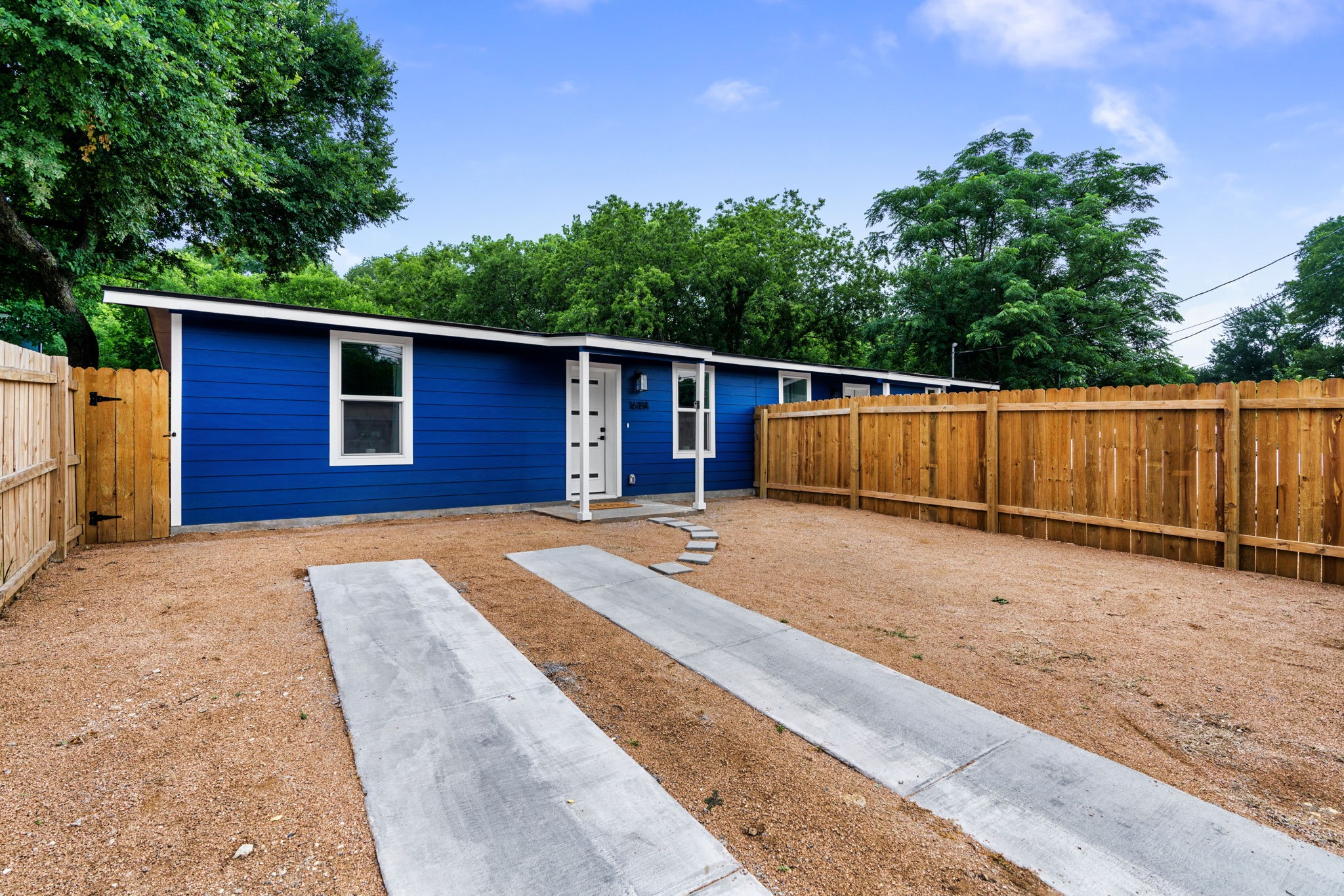 1618 Webberville Road, Unit A Austin, TX 78721 - Photo 2 of 21