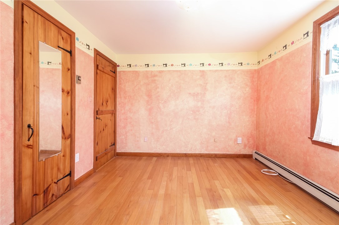 111 East Shore Road Narragansett, RI 02882 - Photo 13 of 26