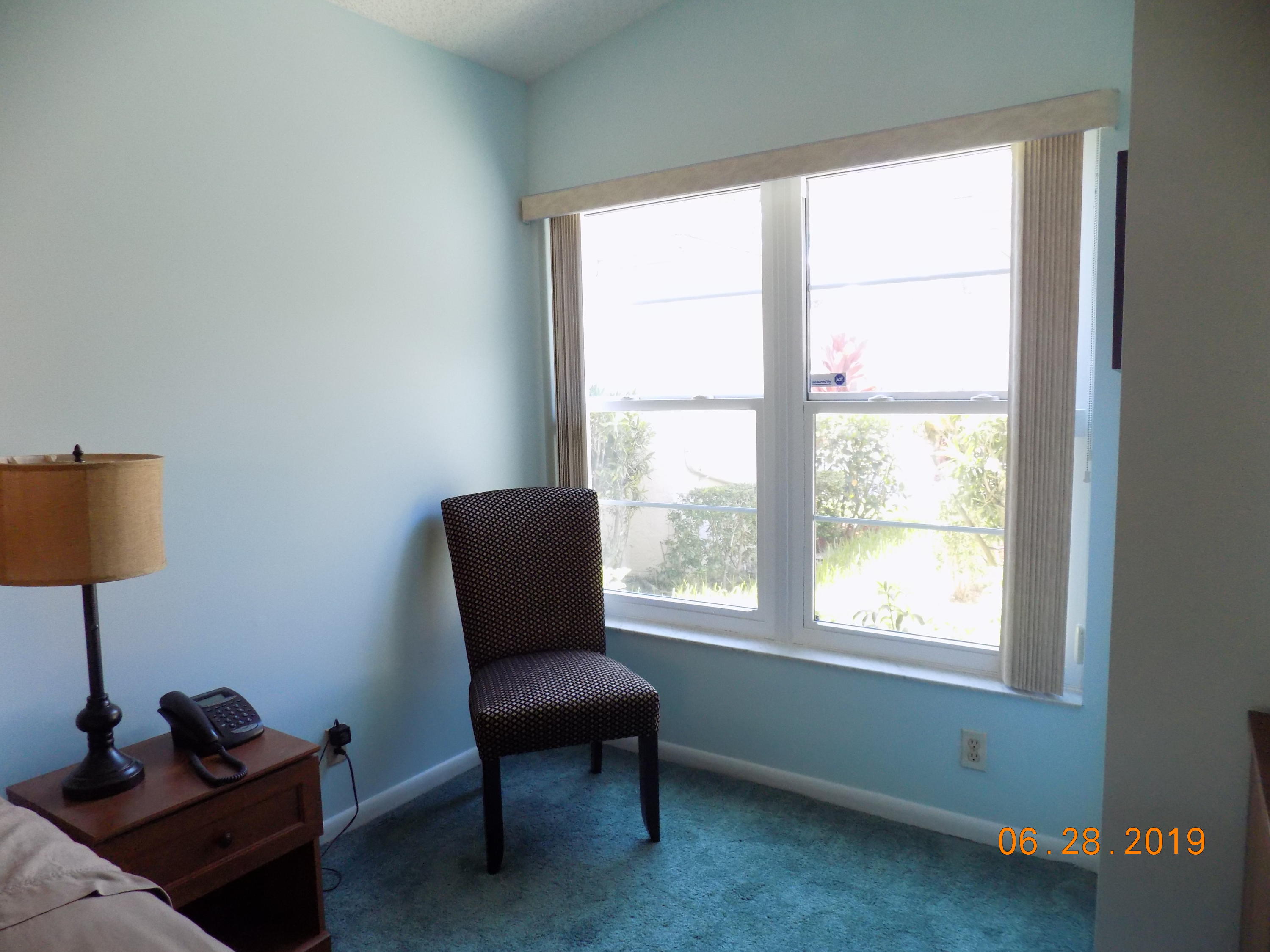 8057 Summerview Terrace Boca Raton, FL 33496 - Photo 13 of 40 MSTR SITTING DESK AREA