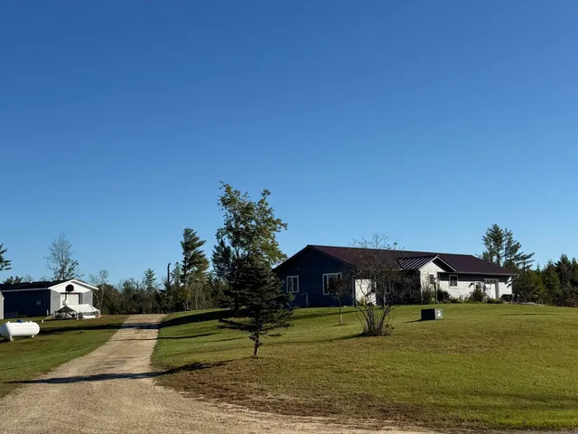 $399,000 | 33486 Driftwood Avenue, Unit C, Warrens, WI 54666