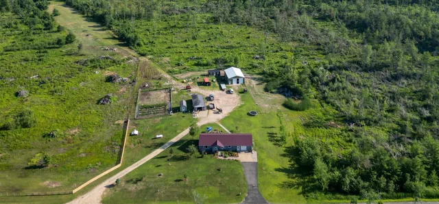 $399,000 | 33486 Driftwood Avenue, Unit C, Warrens, WI 54666