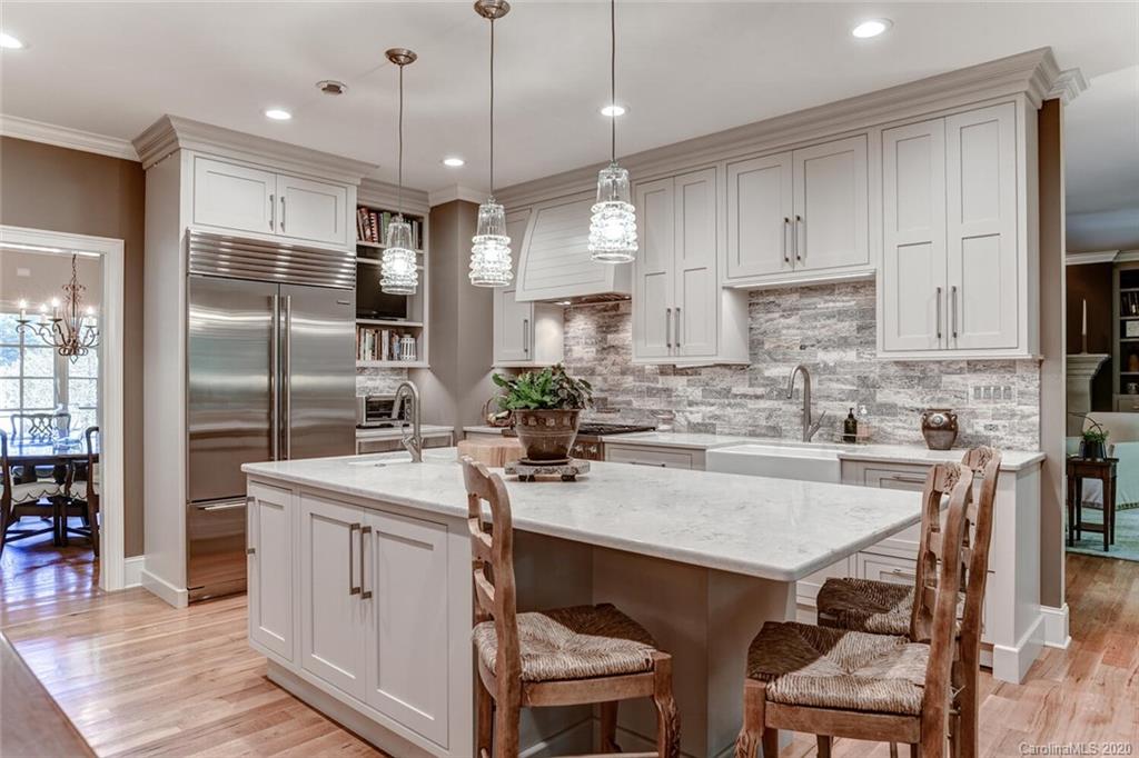 391 Racquet Club Road Asheville, NC 28803 - Photo 11 of 48 Gallery Image 11