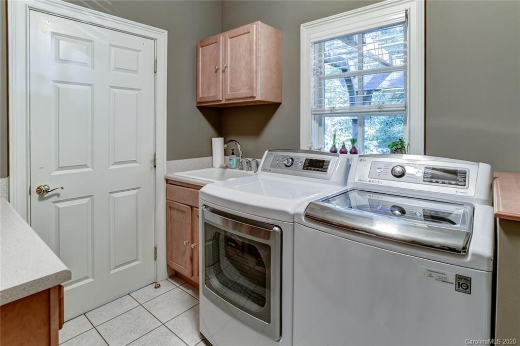 391 Racquet Club Road Asheville, NC 28803 - Photo 32 of 48 Gallery Image 32