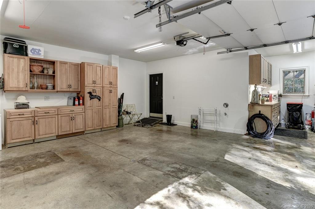 391 Racquet Club Road Asheville, NC 28803 - Photo 33 of 48 Gallery Image 33