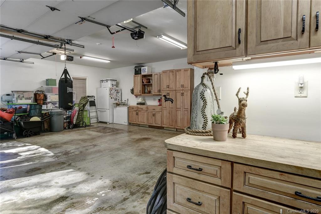 391 Racquet Club Road Asheville, NC 28803 - Photo 34 of 48 Gallery Image 34