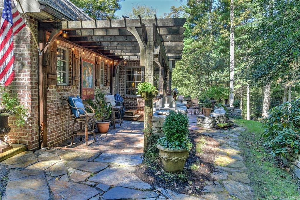 391 Racquet Club Road Asheville, NC 28803 - Photo 37 of 48 Gallery Image 37