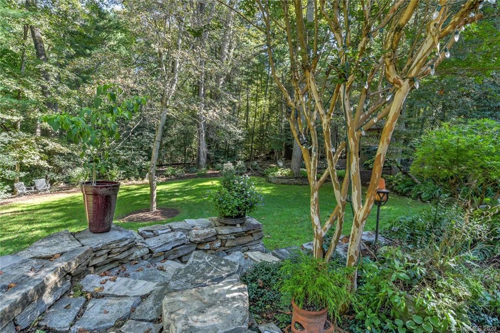 391 Racquet Club Road Asheville, NC 28803 - Photo 40 of 48 Gallery Image 40