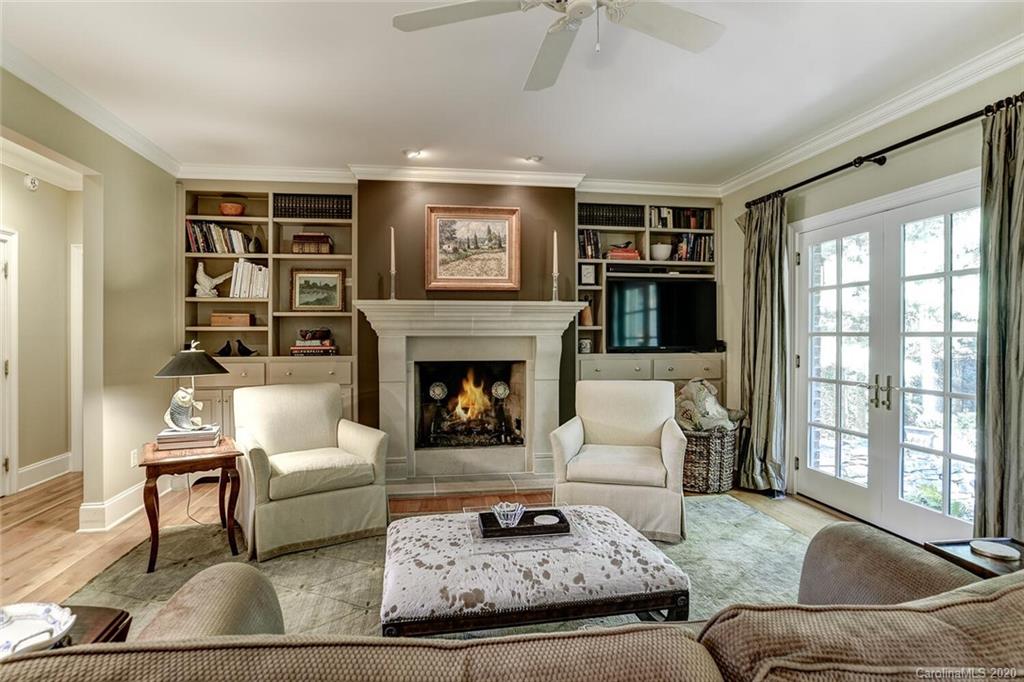 391 Racquet Club Road Asheville, NC 28803 - Photo 7 of 48 Gallery Image 7