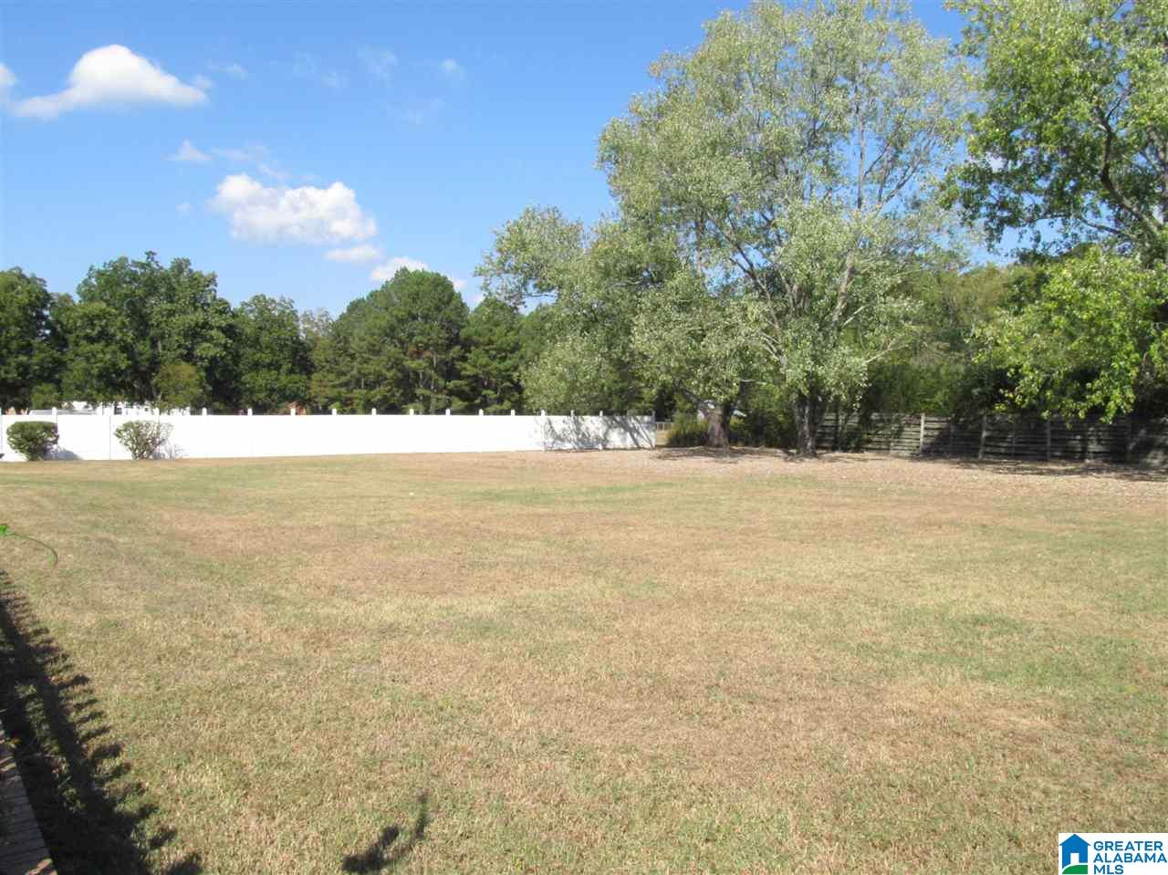 4580 Eulaton Road Anniston, AL 36201 - Photo 13 of 38