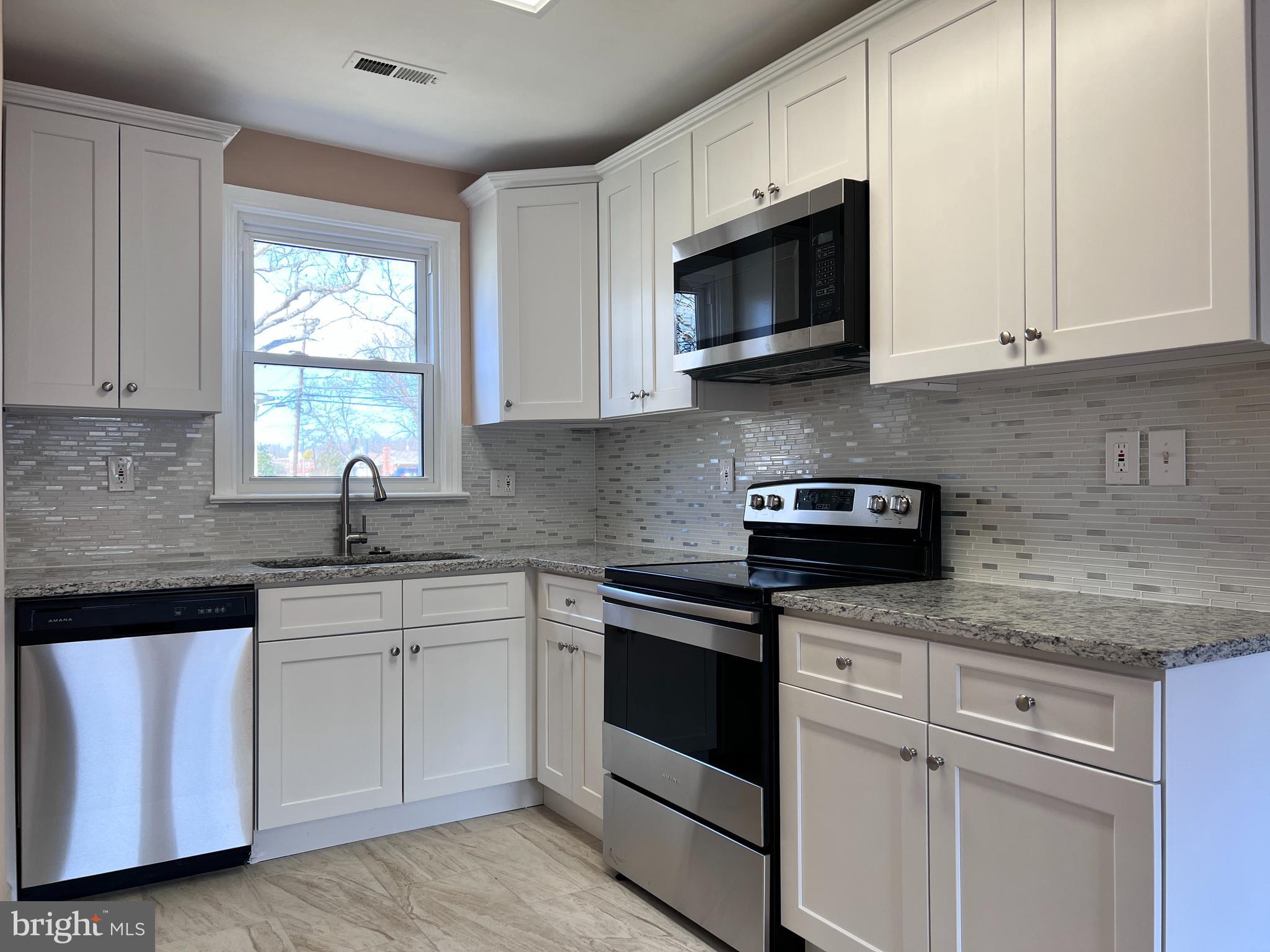 3905 Ellis Street Capitol Heights, MD 20743 - Photo 4 of 67