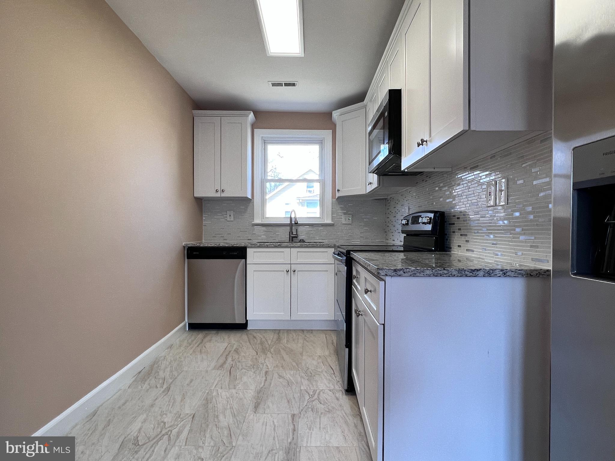 3905 Ellis Street Capitol Heights, MD 20743 - Photo 6 of 67
