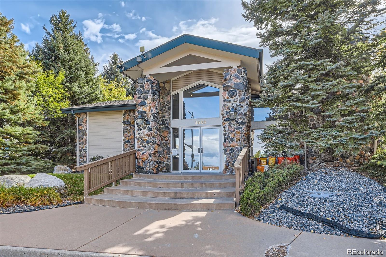 8365 Pebble Creek Way, Unit 201 Highlands Ranch, CO 80126 - Photo 6 of 6