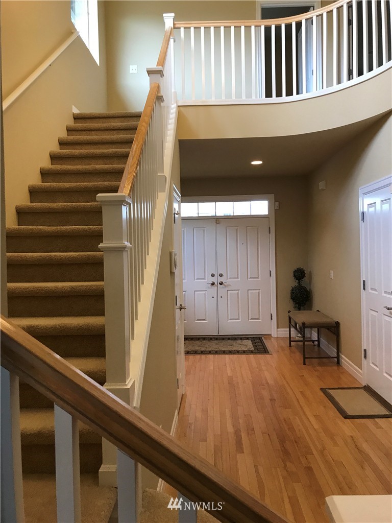 16611 Southeast 167th Street Renton, WA 98058 - Photo 2 of 15 Gallery Image 2