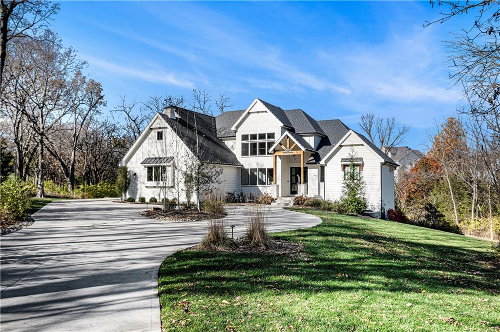 9450 Marion Street Lenexa, KS 66220 - Photo 1 of 20