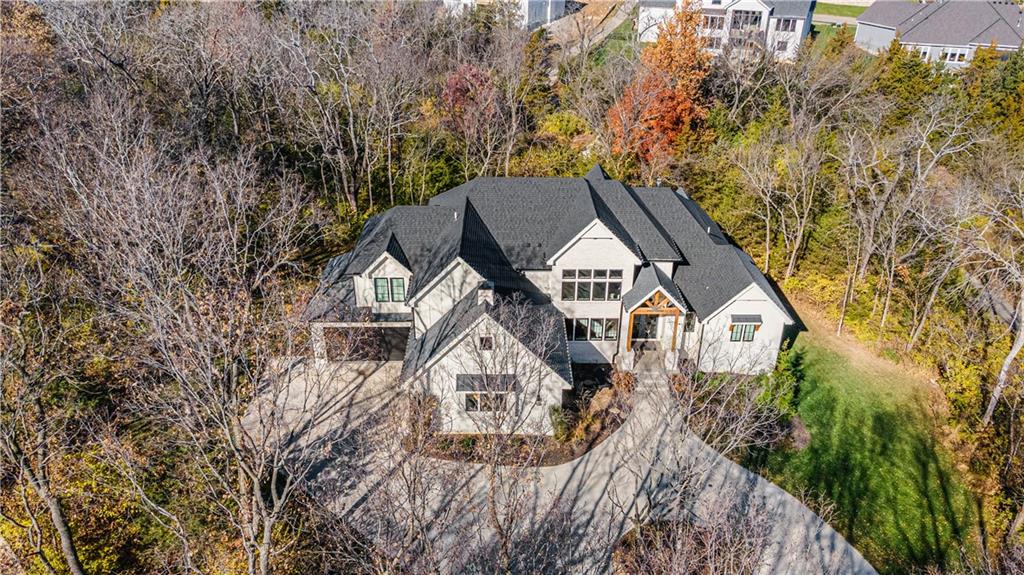 9450 Marion Street Lenexa, KS 66220 - Photo 2 of 20