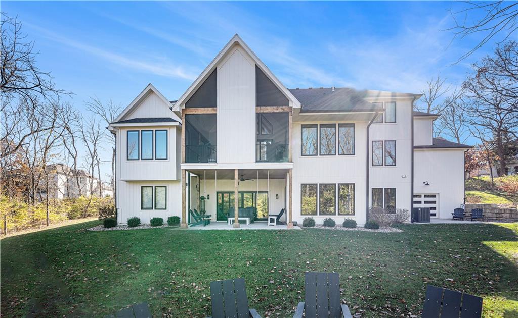 9450 Marion Street Lenexa, KS 66220 - Photo 8 of 20