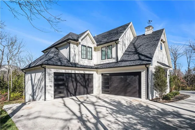 $1,995,000 | 9450 Marion Street, Lenexa, KS 66220
