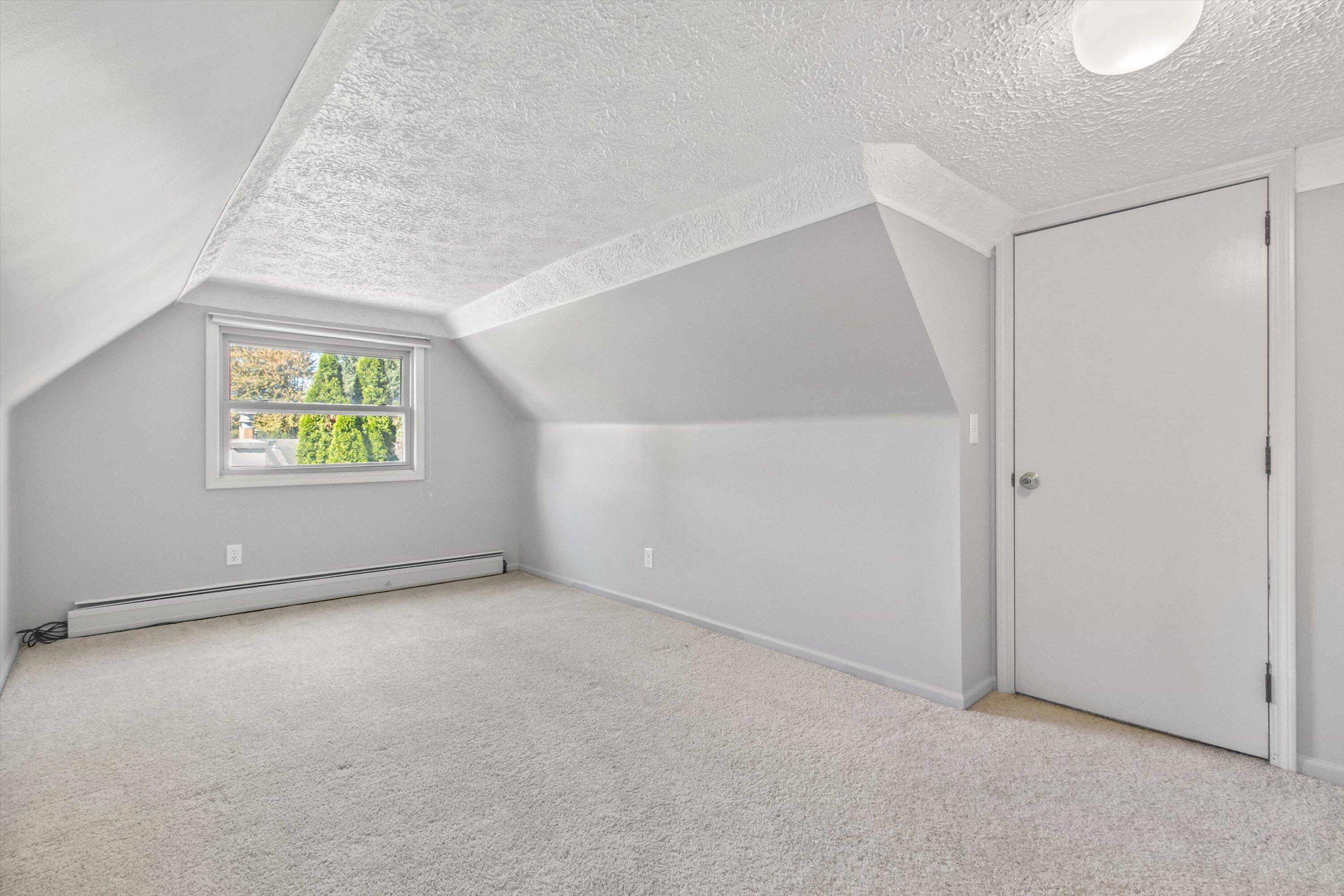 8919 Janis Street Utica, MI 48317 - Photo 14 of 29 19-Janis-017