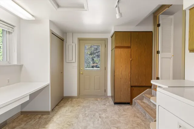 $265,900 | 8919 Janis Street, Utica, MI 48317