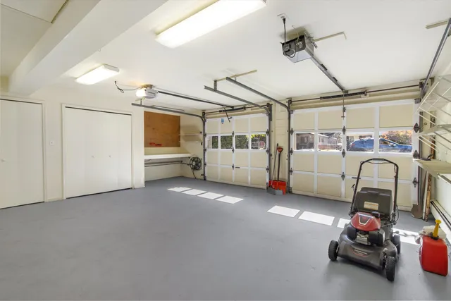 $265,900 | 8919 Janis Street, Utica, MI 48317