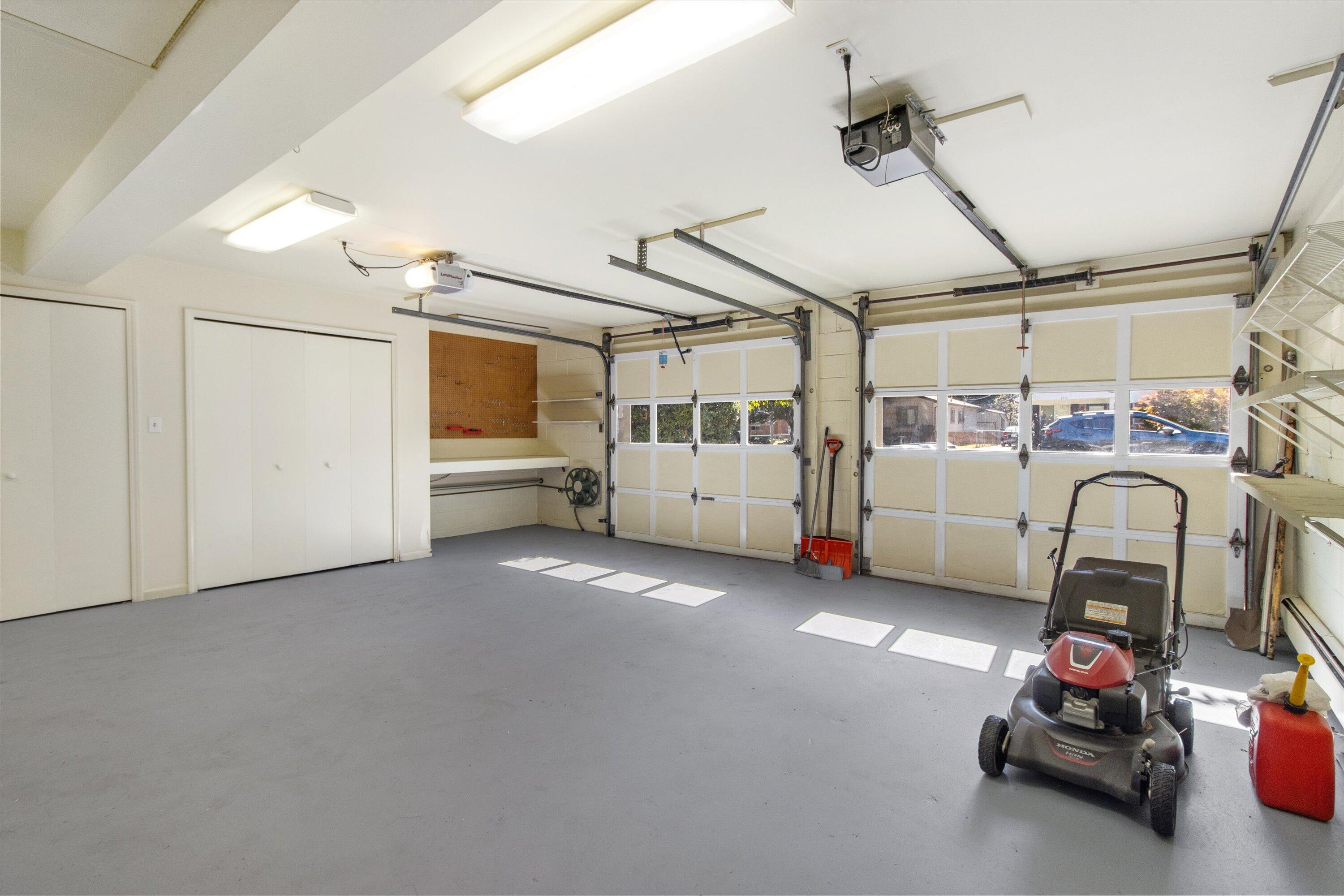 8919 Janis Street Utica, MI 48317 - Photo 23 of 29 28-Janis-026