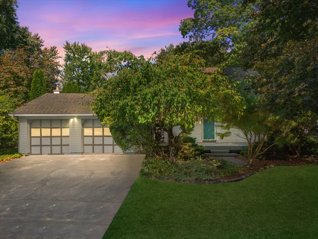 $265,900 | 8919 Janis Street, Utica, MI 48317