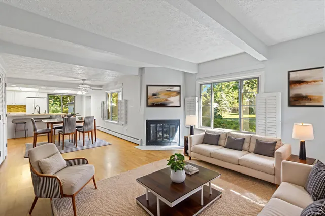 $265,900 | 8919 Janis Street, Utica, MI 48317