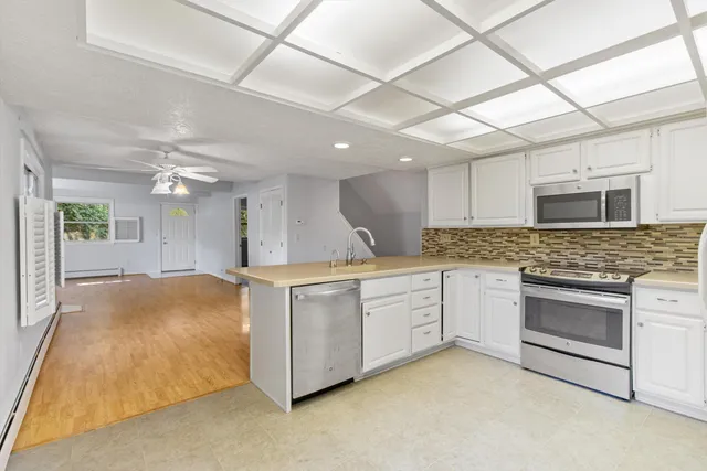 $265,900 | 8919 Janis Street, Utica, MI 48317