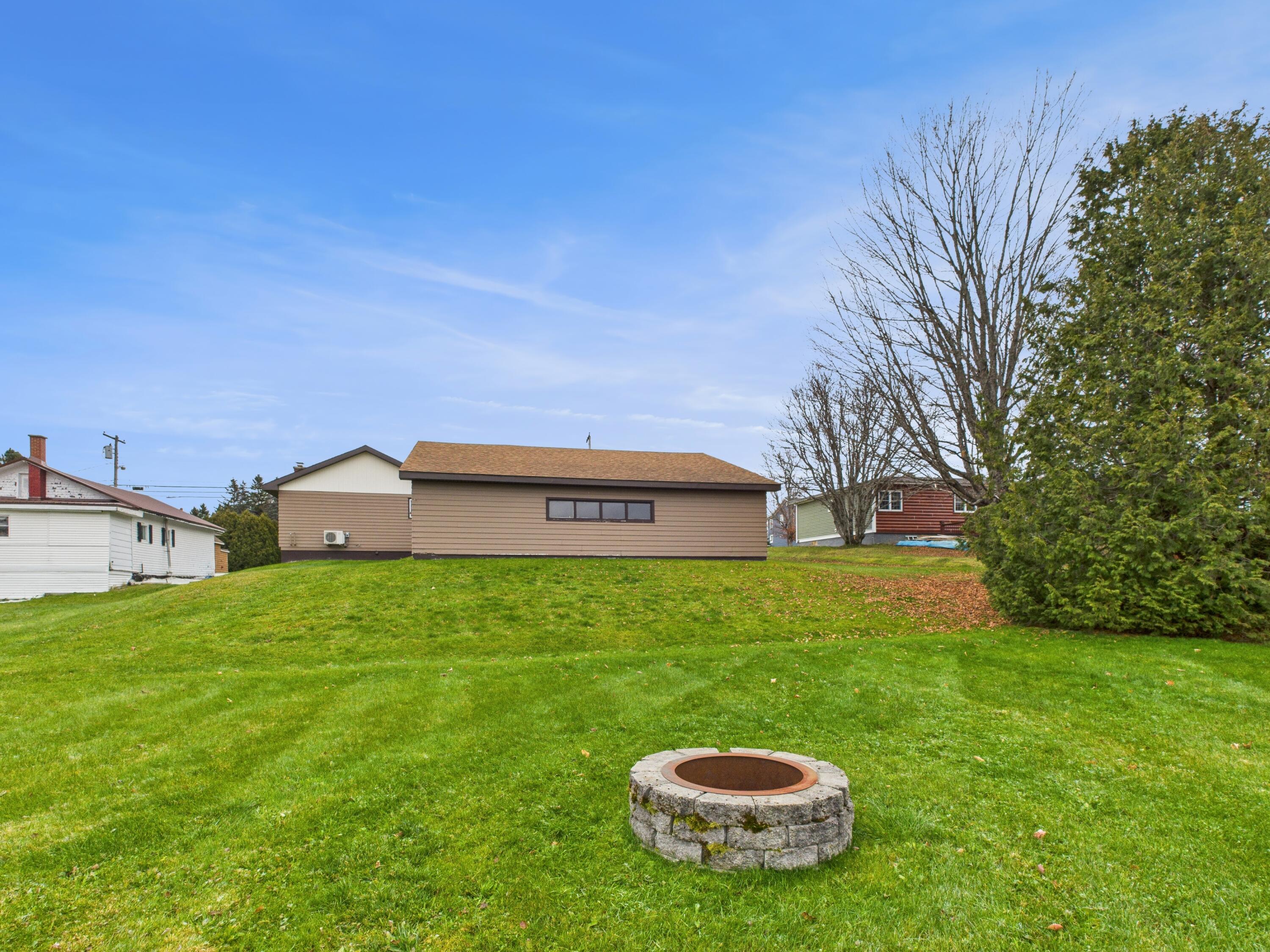 138 State Street Van Buren, ME 04785 - Photo 5 of 50 CAM05521G0-PR0044-STILL012