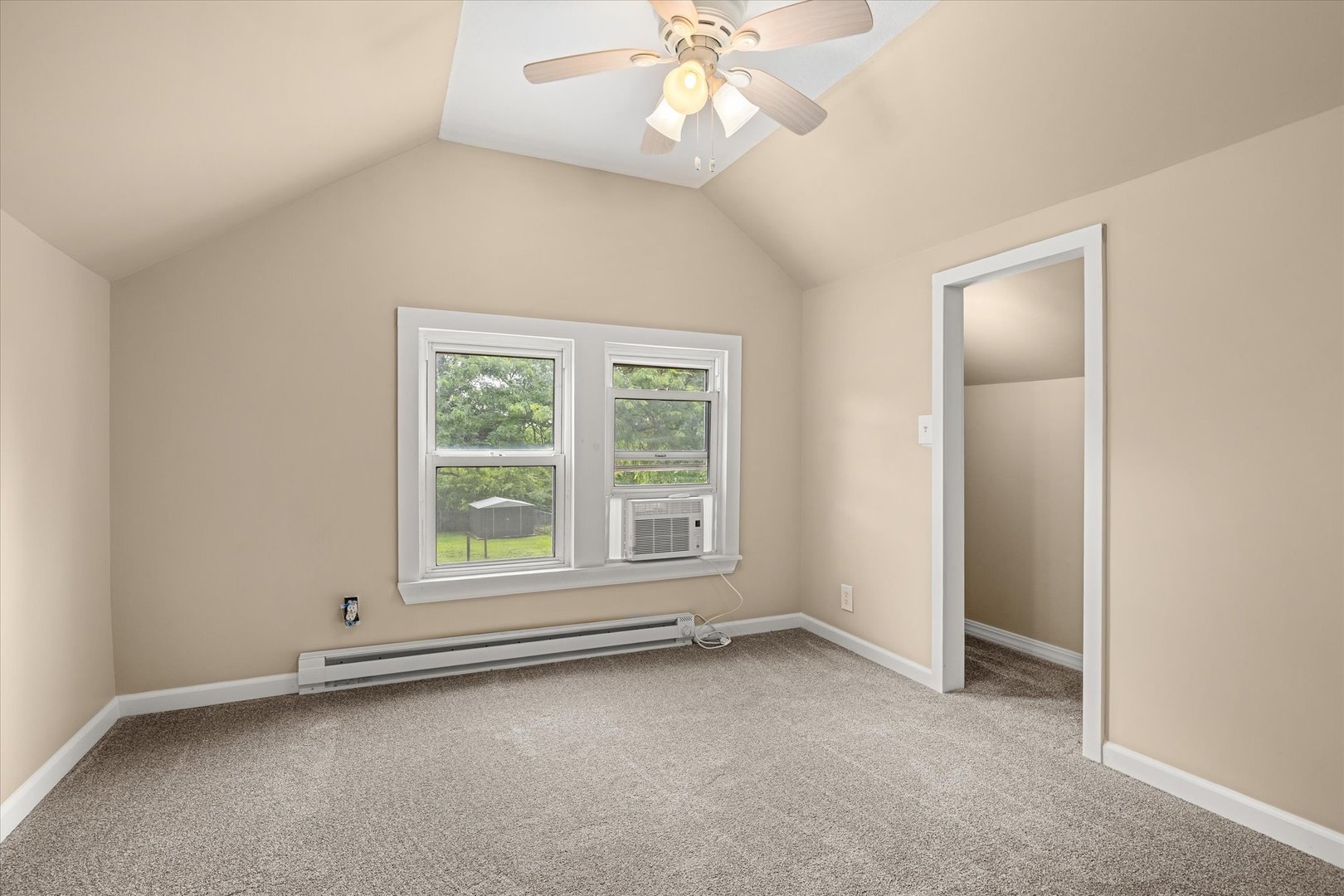 1609 Hawthorne Road Streator, IL 61364 - Photo 19 of 36